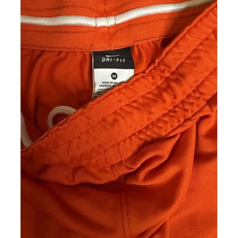 Nike Shorts Mens Size Medium Orange Basketball‎ Drawstring Pockets Lightweight